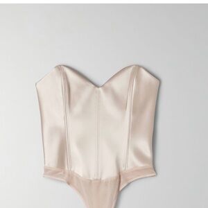 Babaton Blaze Bodysuit Champagne